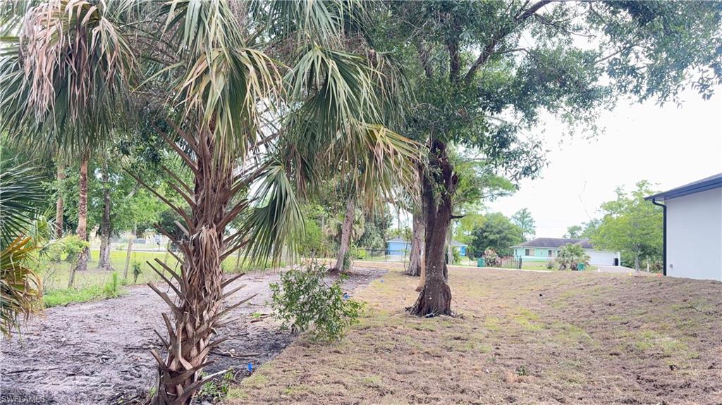 GOLDEN GATE ESTATES - Residential