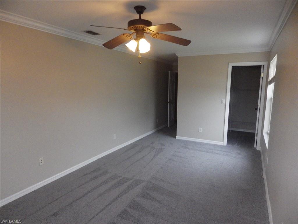 VARSITY LAKES - Residential