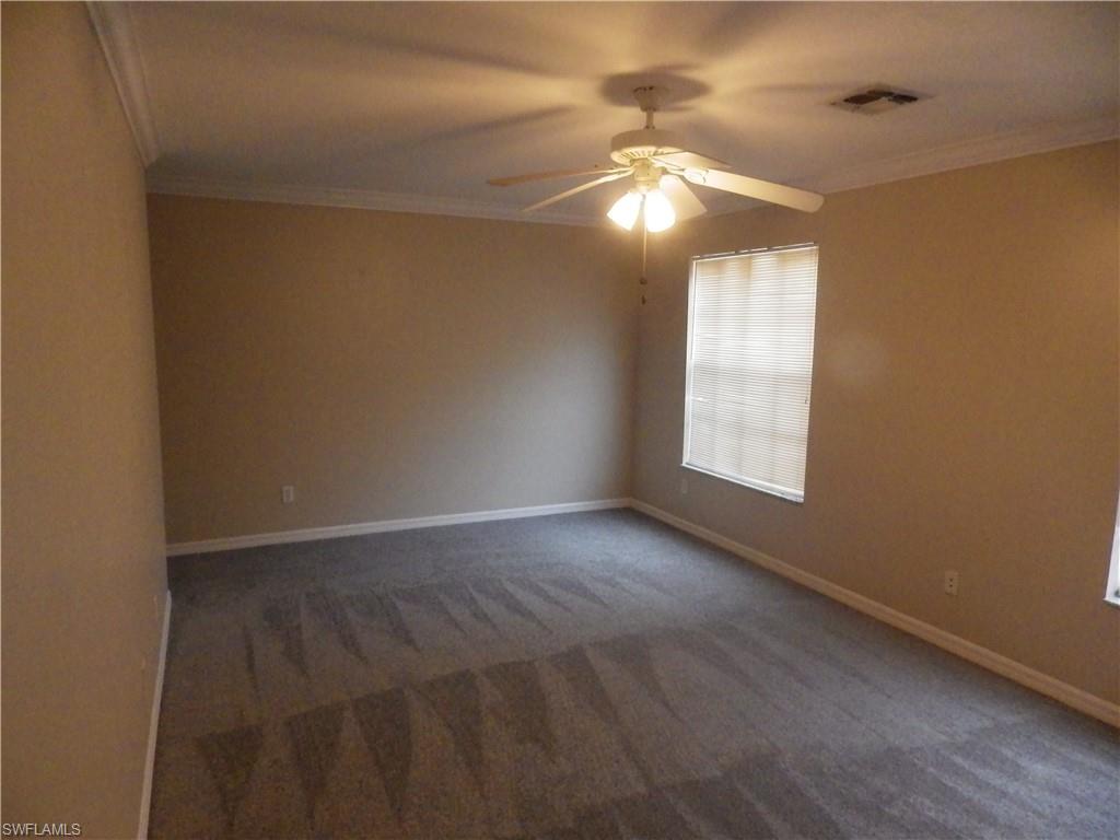 VARSITY LAKES - Residential