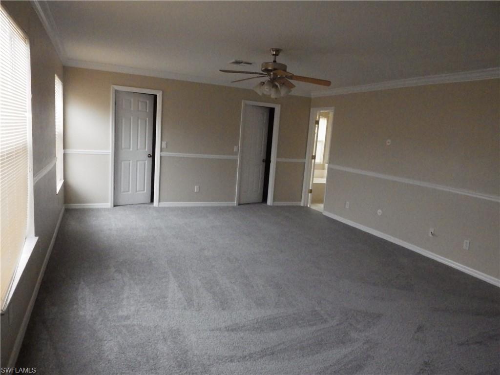 VARSITY LAKES - Residential