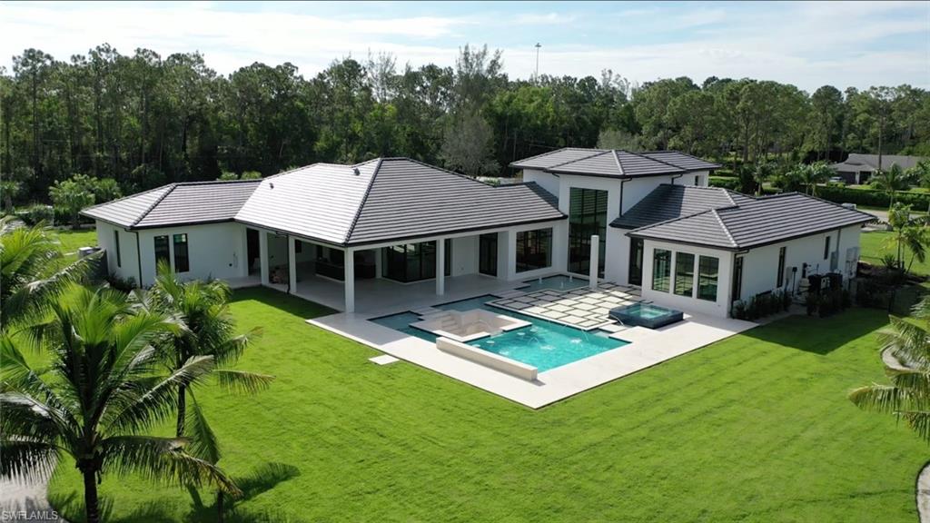 LIVINGSTON WOODS - Residential