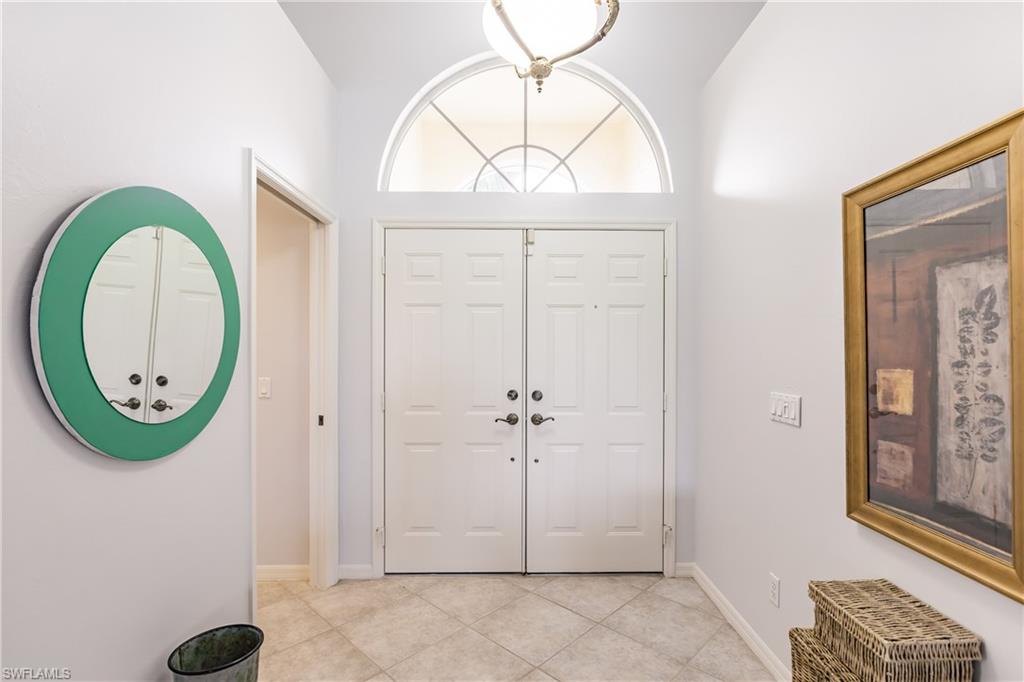 LONGSHORE LAKE - Residential