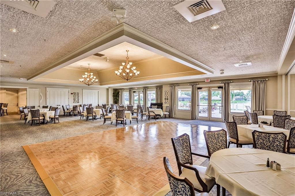 LONGSHORE LAKE - Residential