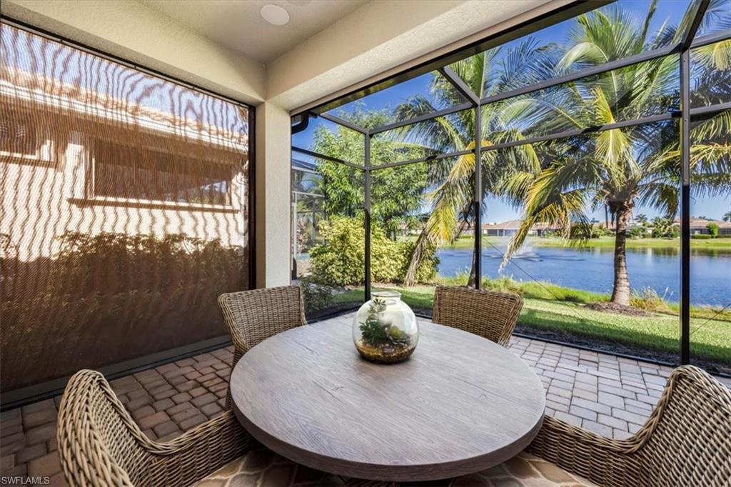 VENETIAN POINTE - Residential