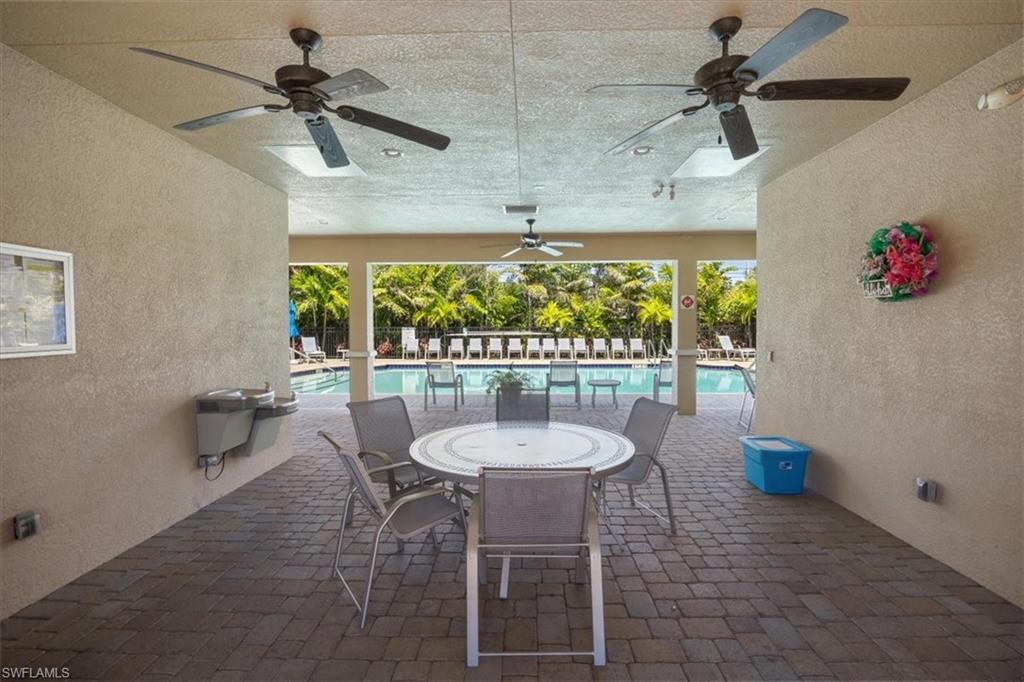 VENETIAN POINTE - Residential