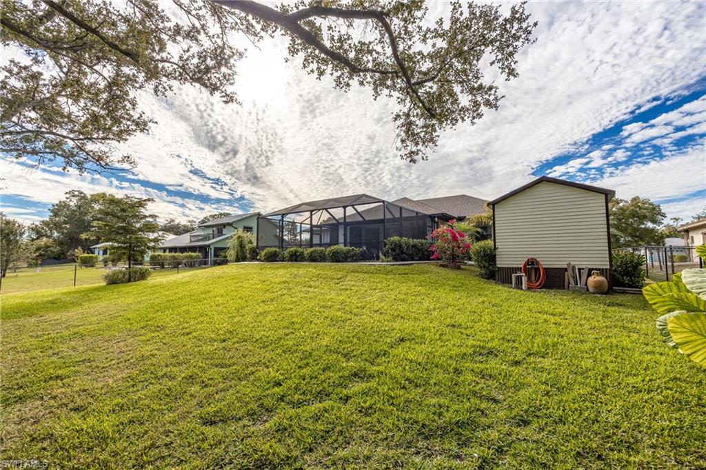 DAUGHTREYS CREEK - Residential