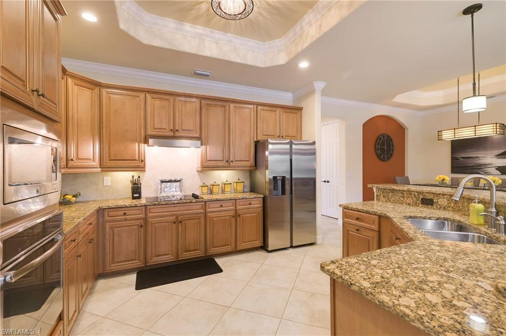 BONITA NATIONAL GOLF AND COUNTRY CLUB - Residential