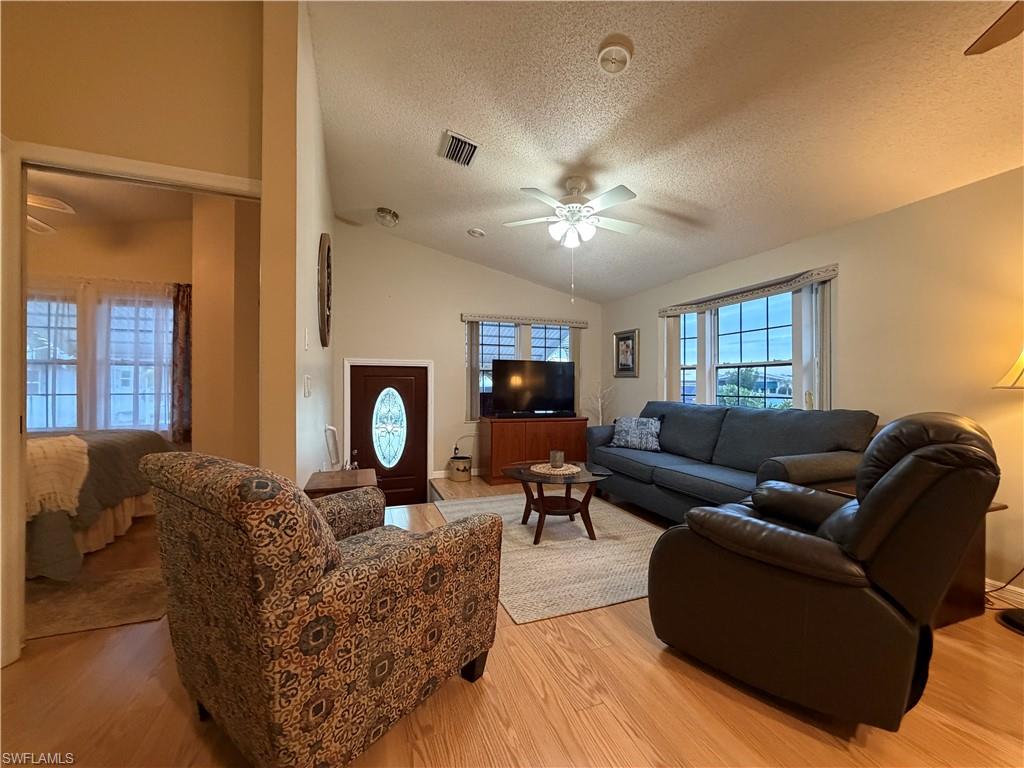 RIVERWOODS PLANTATION - Residential