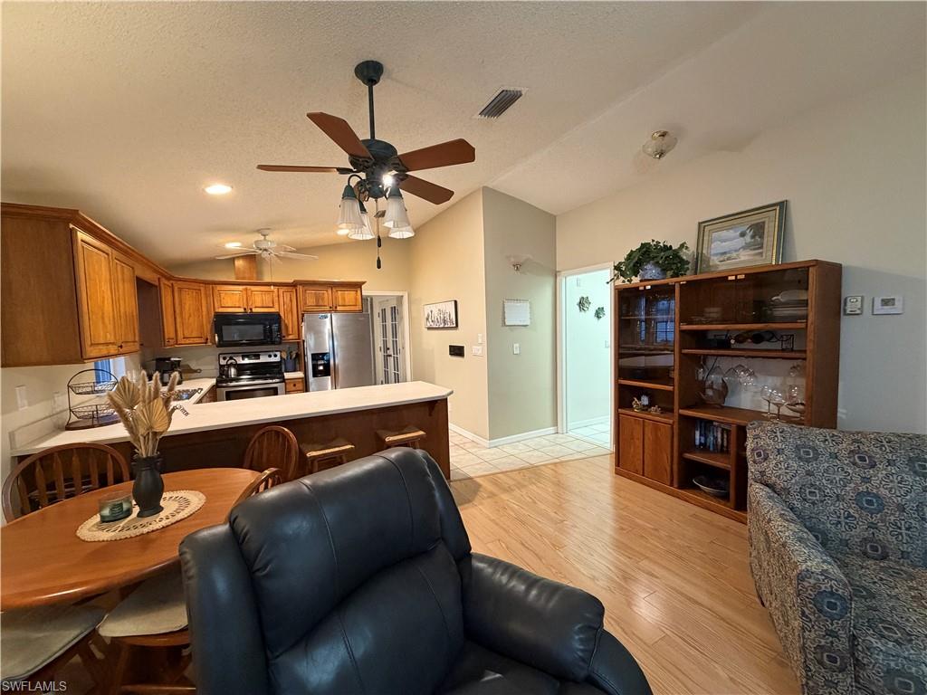 RIVERWOODS PLANTATION - Residential