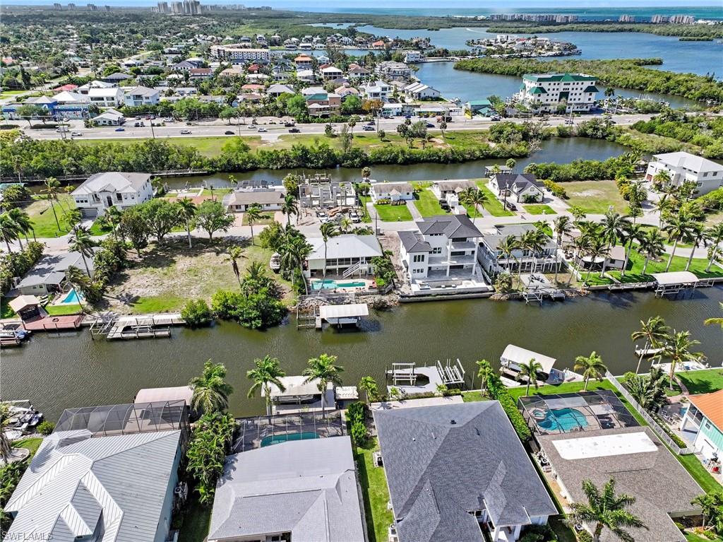 LEDFORD SHORES - Residential