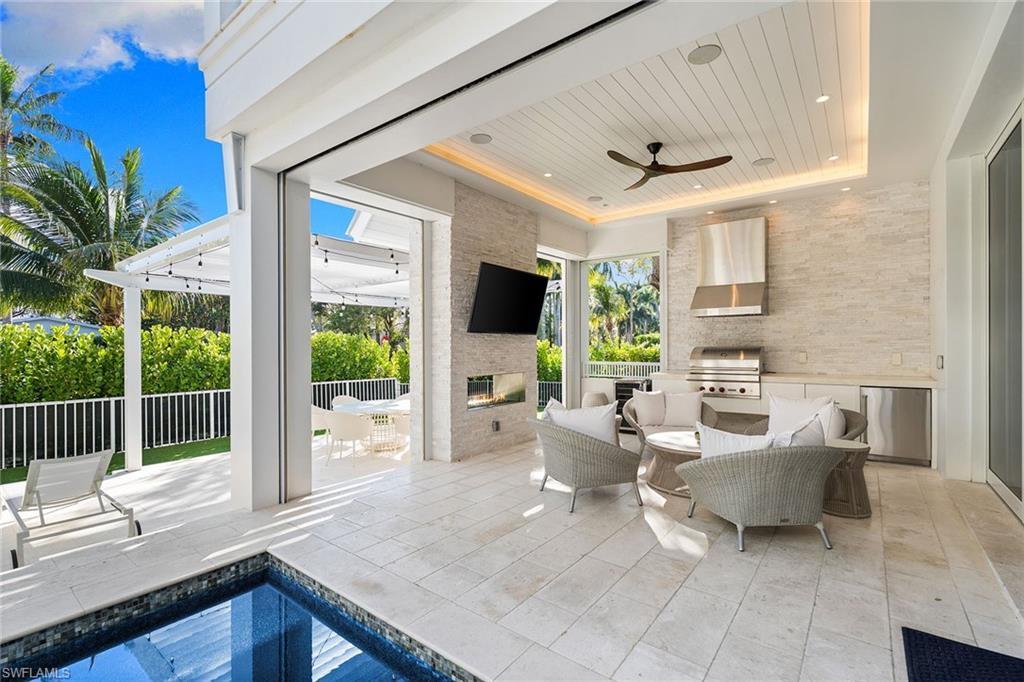 OLDE NAPLES - Residential