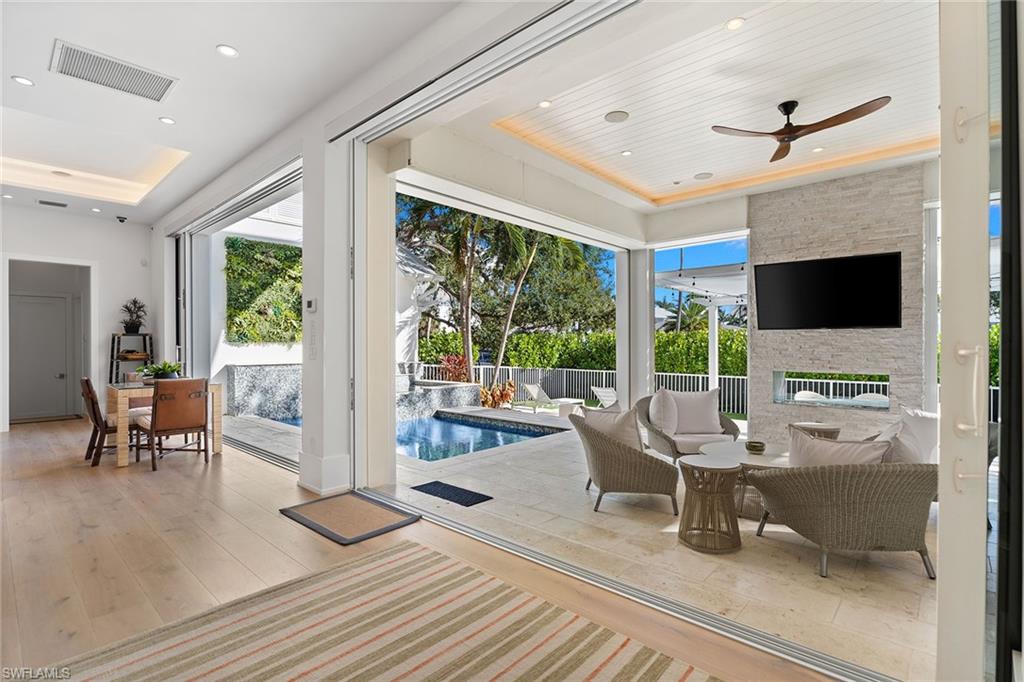 OLDE NAPLES - Residential