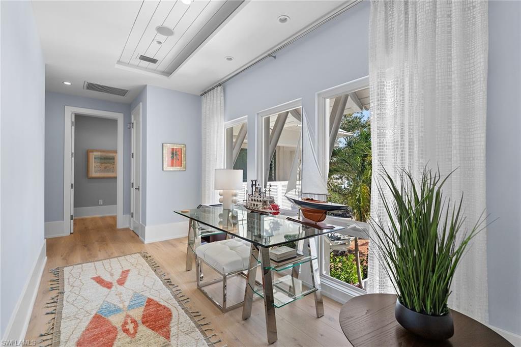 OLDE NAPLES - Residential