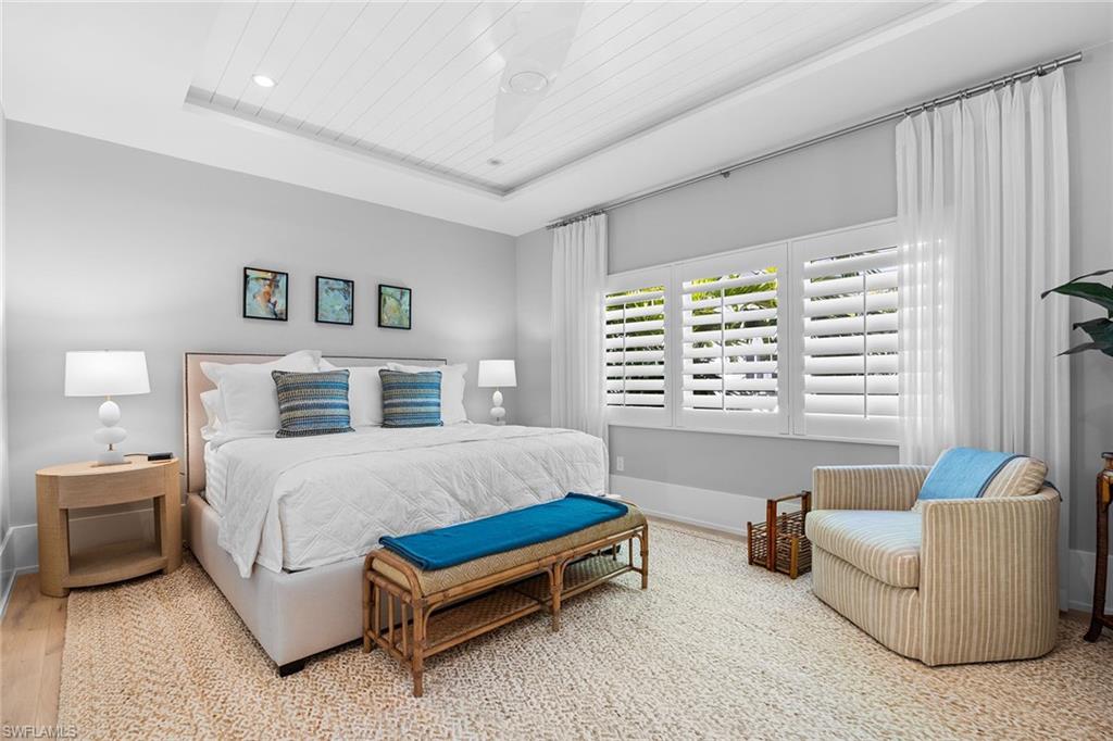 OLDE NAPLES - Residential