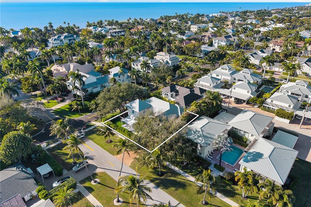 OLDE NAPLES - Residential