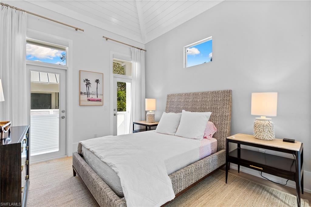 OLDE NAPLES - Residential