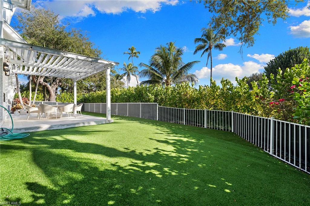 OLDE NAPLES - Residential