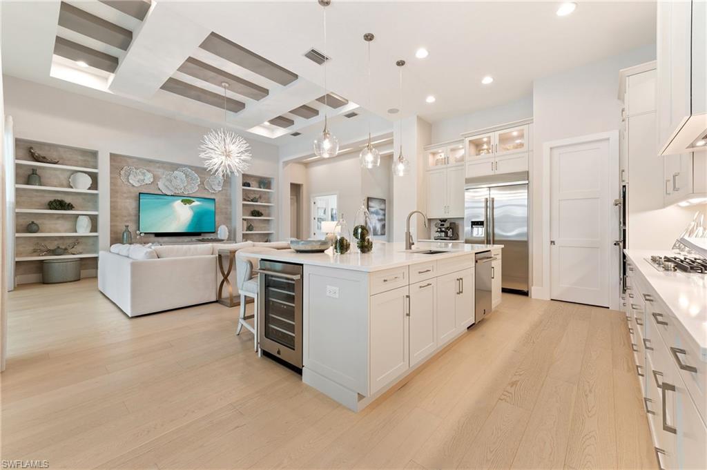 ISLES OF COLLIER PRESERVE - Residential