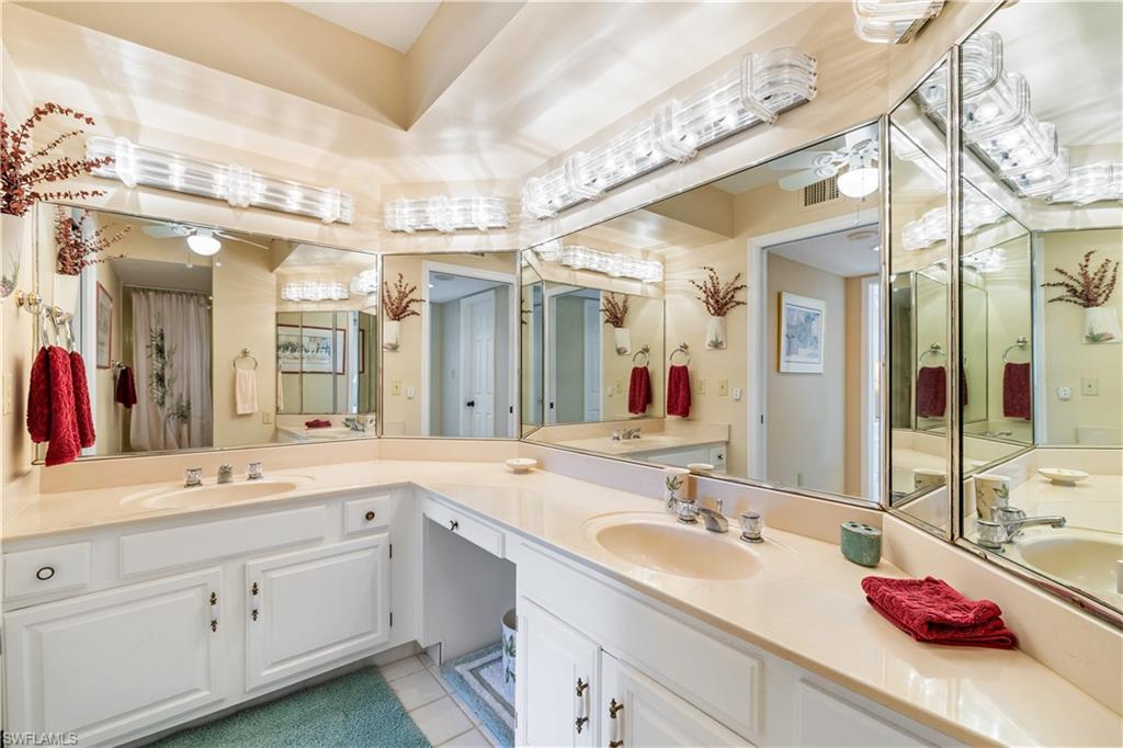 ESPLANADE CLUB - Residential Lease