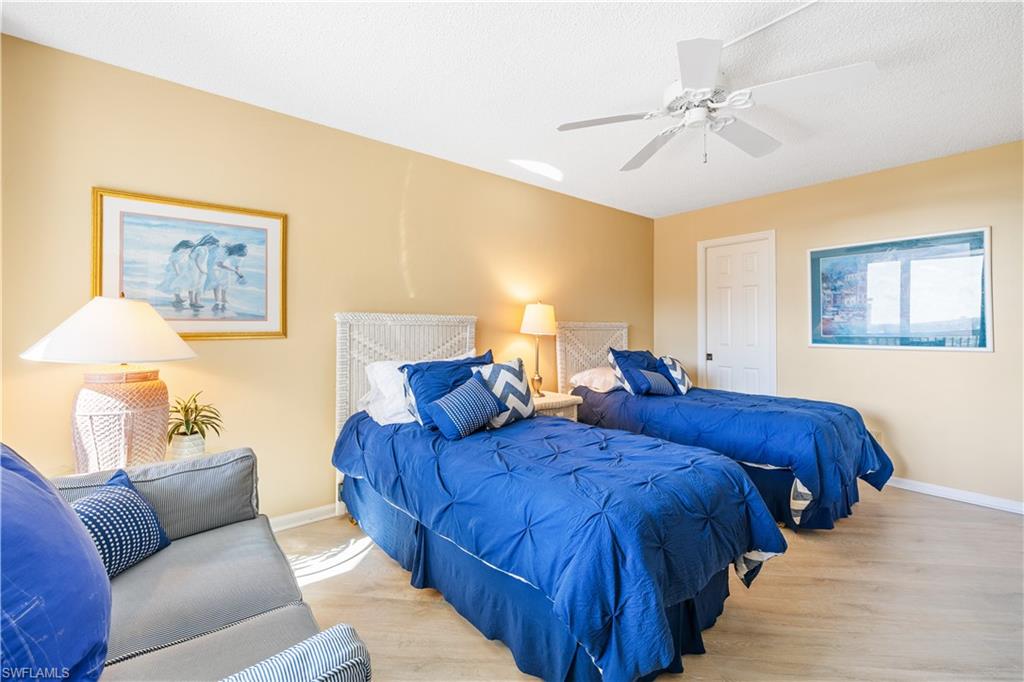 ESPLANADE CLUB - Residential Lease