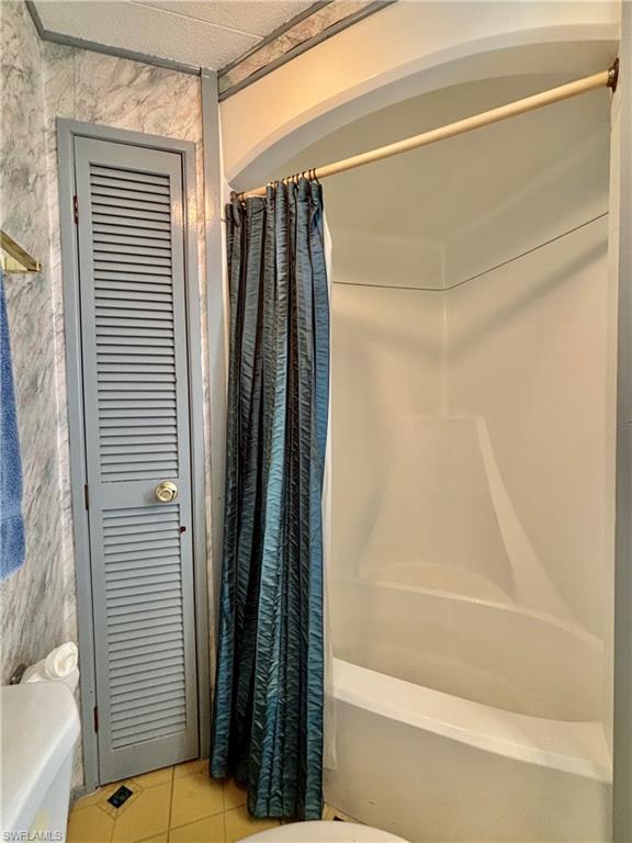 FOREST PARK MOBILE HOME - Residential