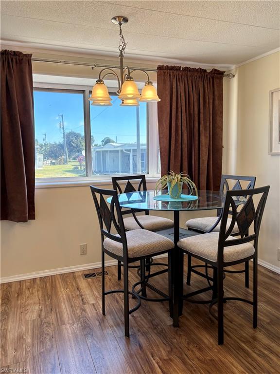 FOREST PARK MOBILE HOME - Residential