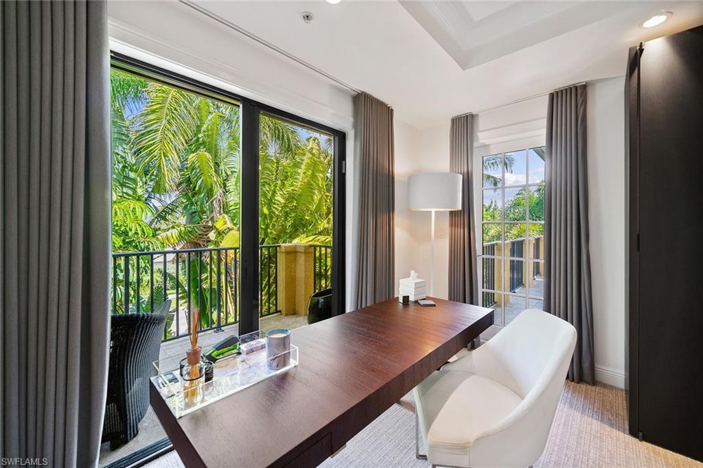 VILLAS ESCALANTE - Residential