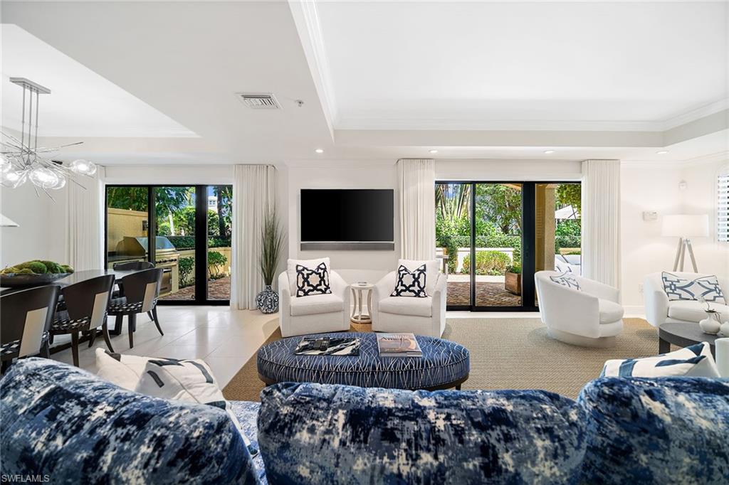 VILLAS ESCALANTE - Residential