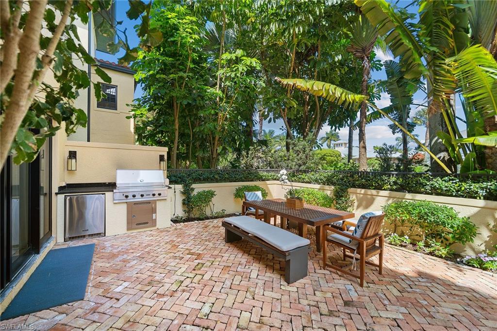 VILLAS ESCALANTE - Residential