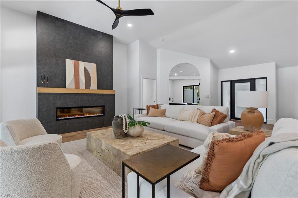 OAKMONT - Residential