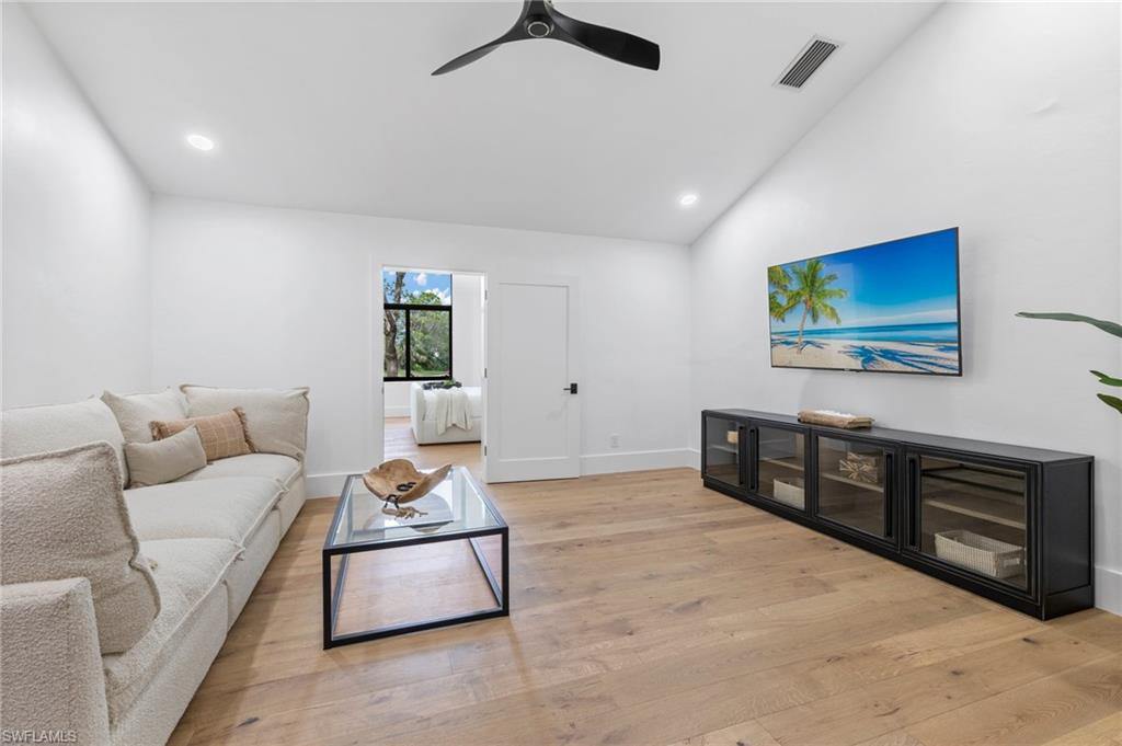 OAKMONT - Residential