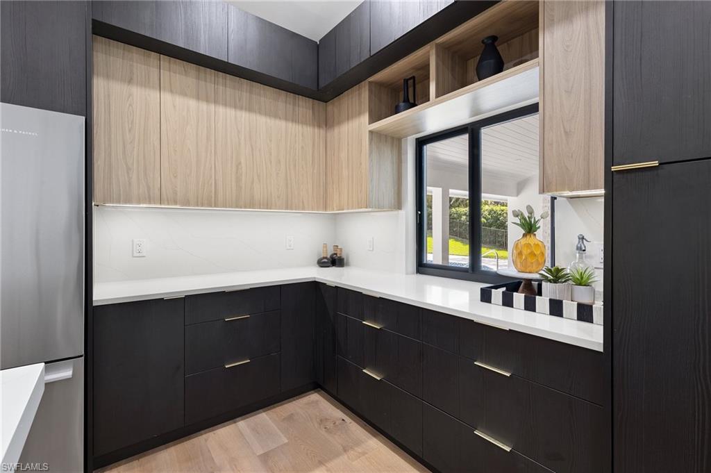 OAKMONT - Residential