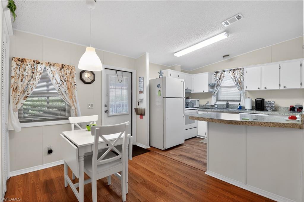 WINDJAMMER VILLAGE OF NAPLES - Residential Lease