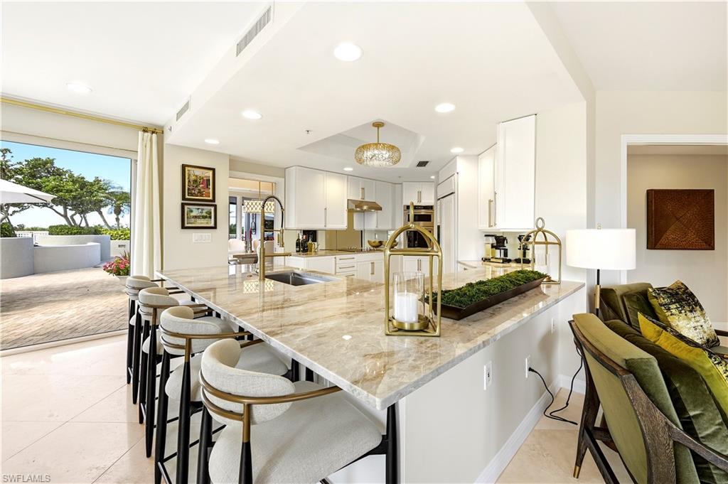 ESTANCIA - Residential