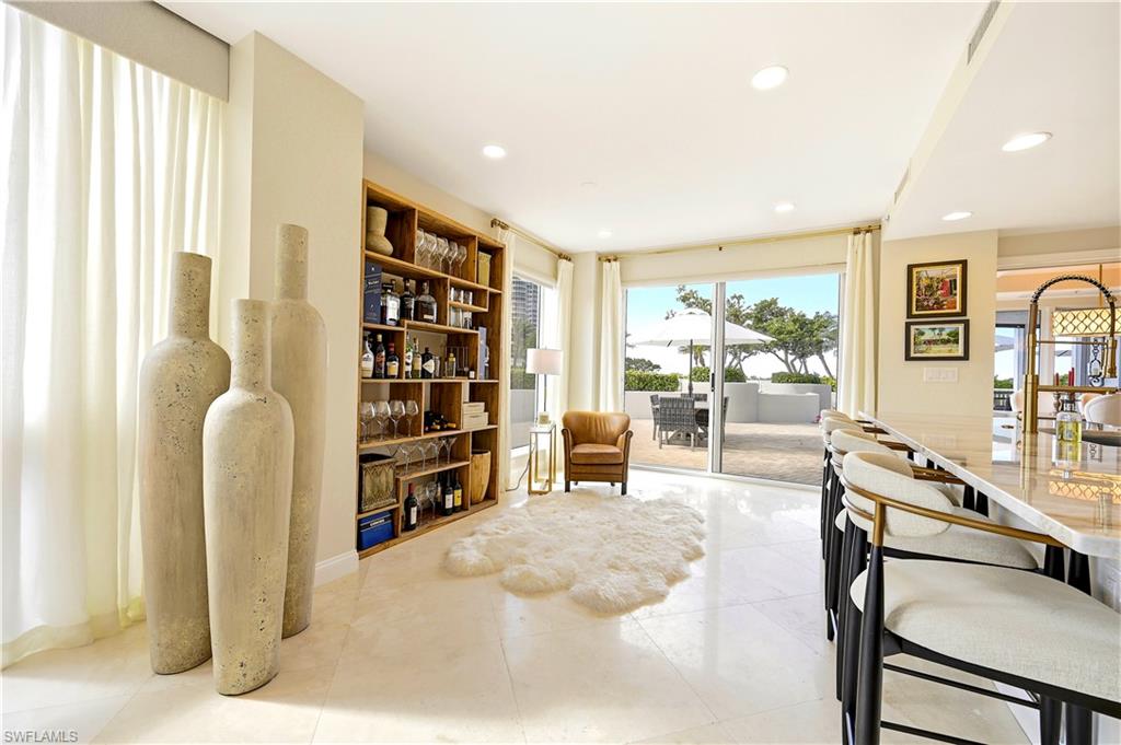 ESTANCIA - Residential