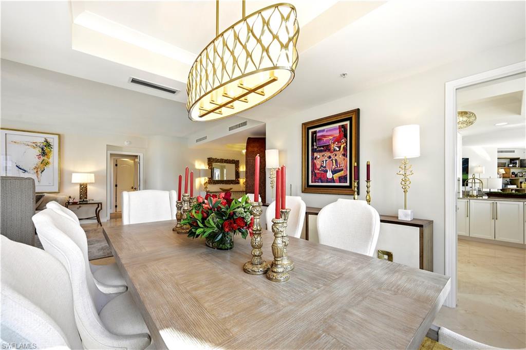 ESTANCIA - Residential