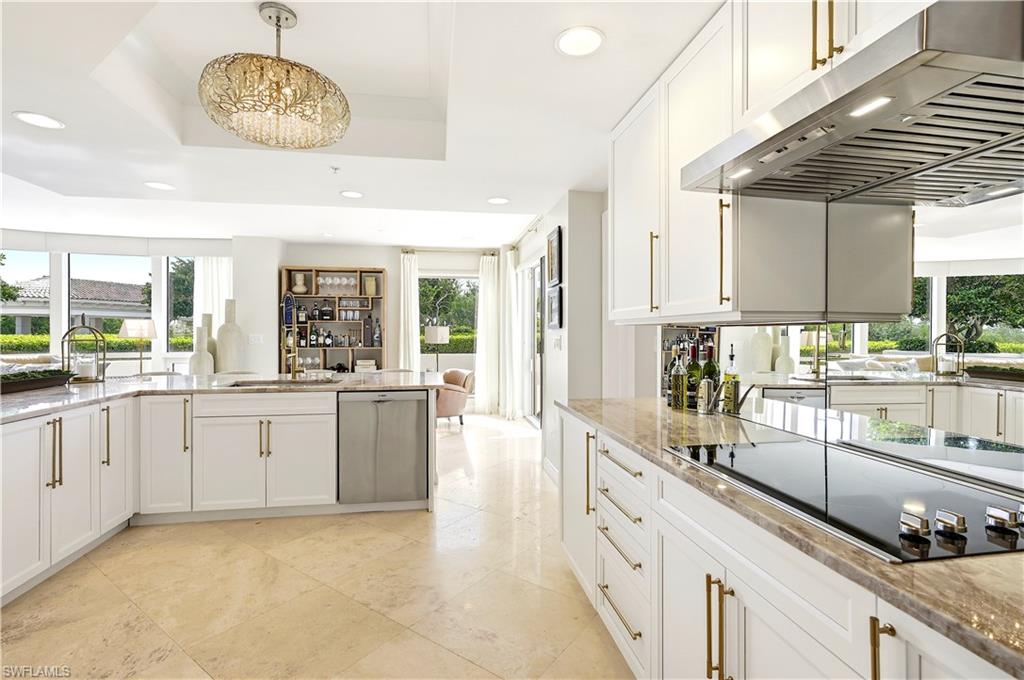 ESTANCIA - Residential