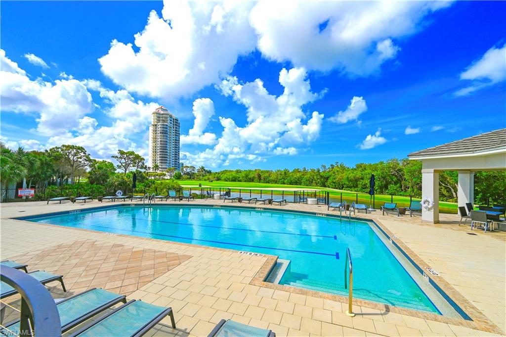 ESTANCIA - Residential