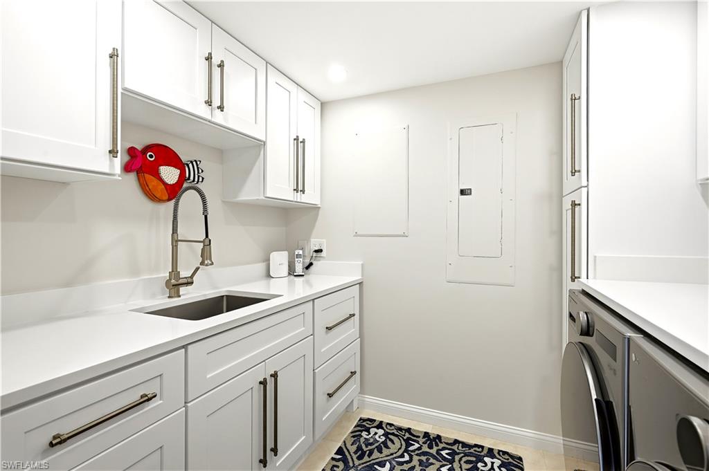 ESTANCIA - Residential