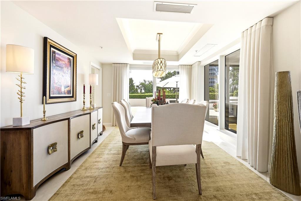 ESTANCIA - Residential