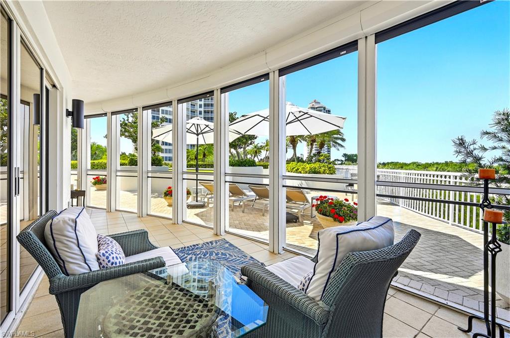 ESTANCIA - Residential