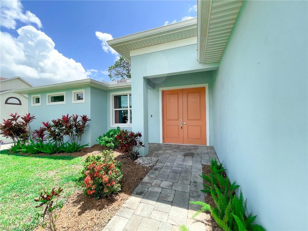 SAN CARLOS PARK - Residential