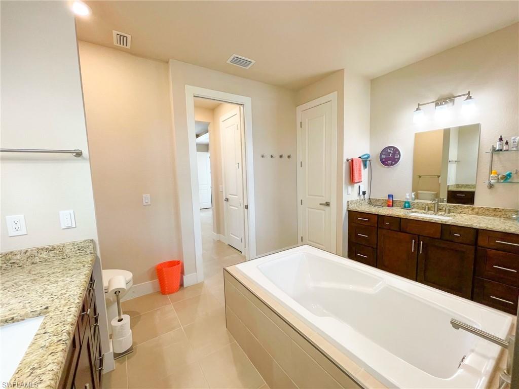 SAN CARLOS PARK - Residential