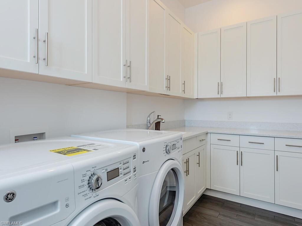 ISLES OF COLLIER PRESERVE - Residential