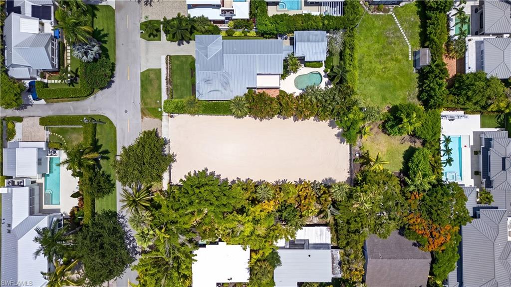 61 4th ST S