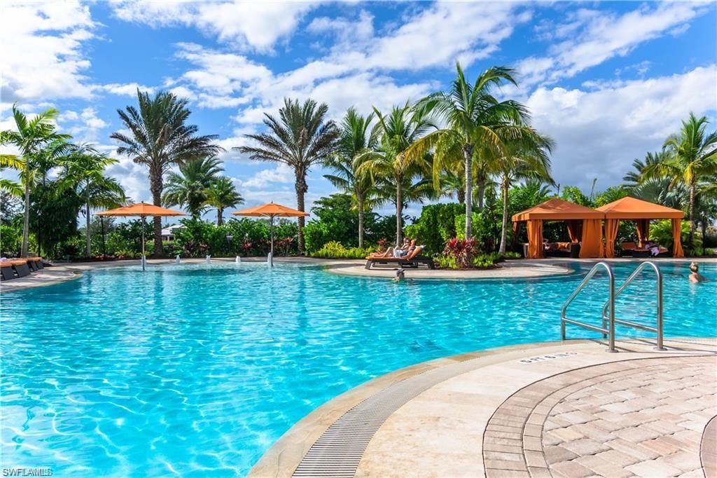 ESPLANADE - Residential