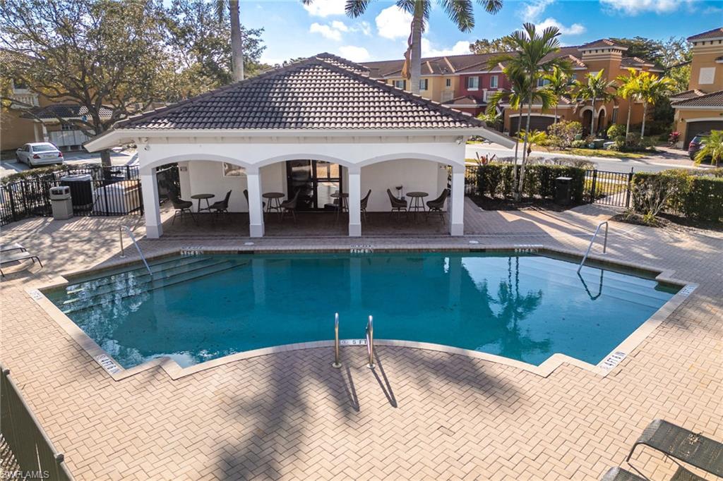 COPPER OAKS - Residential