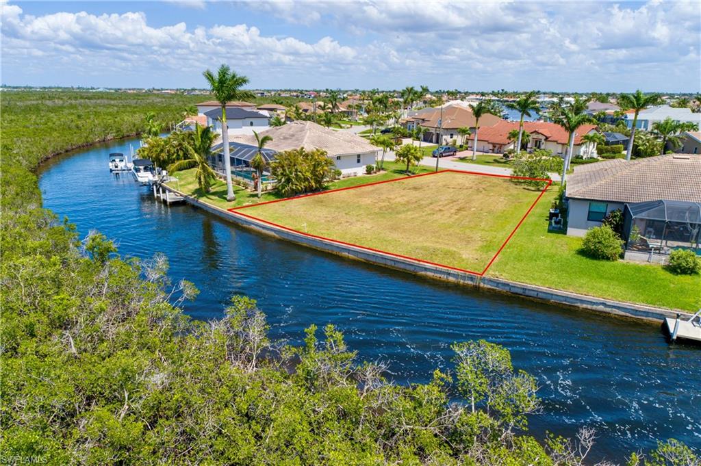 BURNT STORE ISLES - Land