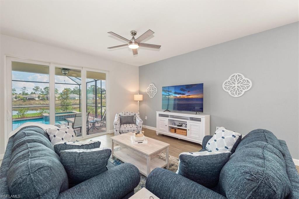 COUNTRY CLUB - Residential