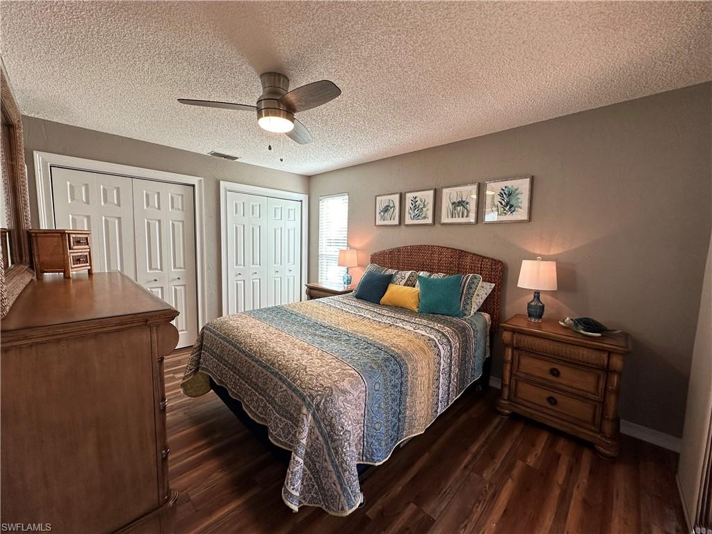 FOXMOOR LAKES - Residential Lease